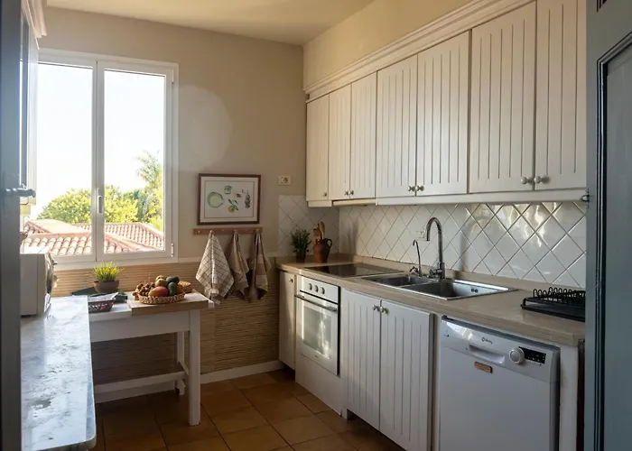 San Diego With Pool & Wifi La Matanza De Acentejo